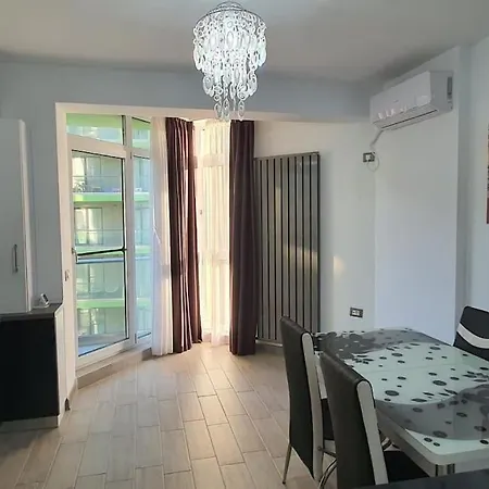 Alezzy Reasort Luxury 81 Prima Linie La Mare Daire *